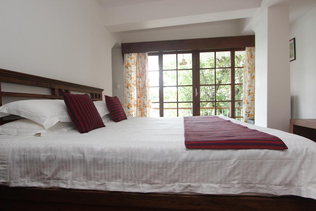 The Pear Tree Bed & Breakfast Shillong Room photo