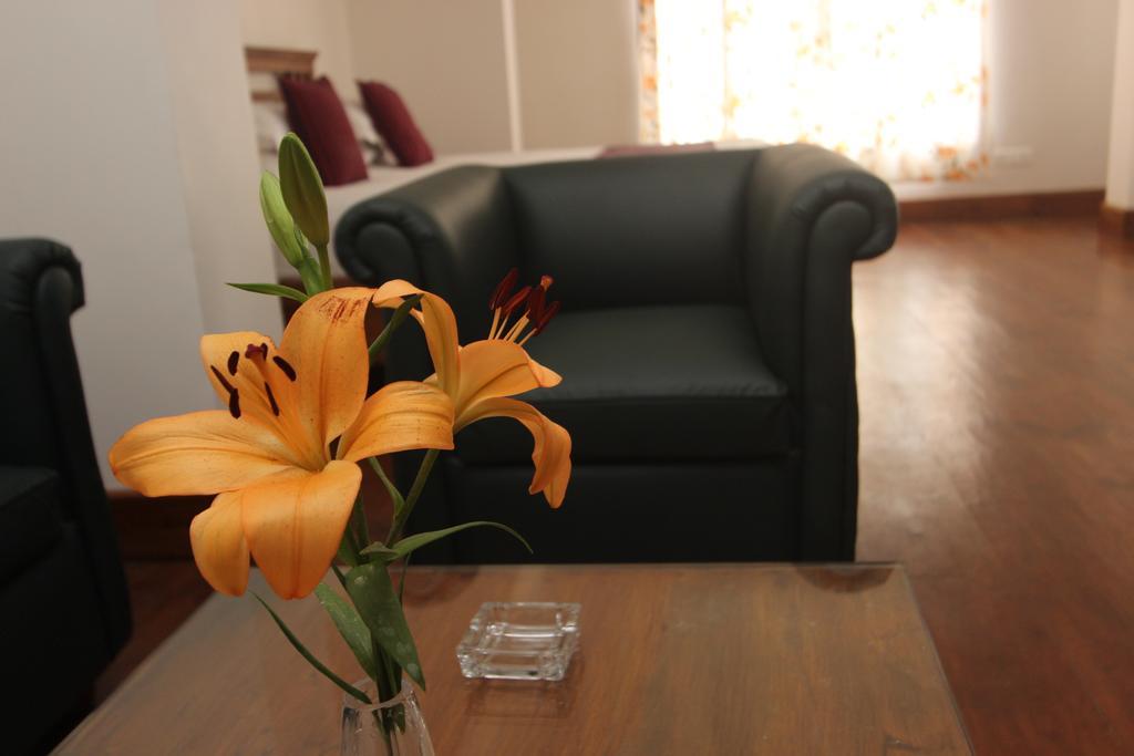 The Pear Tree Bed & Breakfast Shillong Exterior photo
